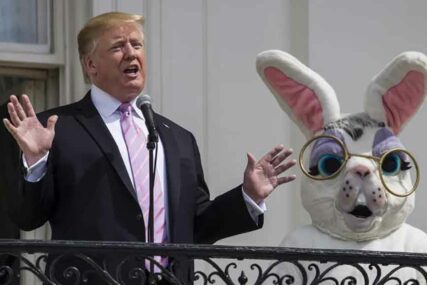 TRADICIJA SE NE PREKIDA Tramp otvorio Uskršnju trku sa jajima u Bijeloj kući (VIDEO, FOTO)