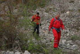 Posljednji kontakt imala sa ocem: Nastavljena potraga za Francuskinjom (23) nestalom na području Čvrsnice