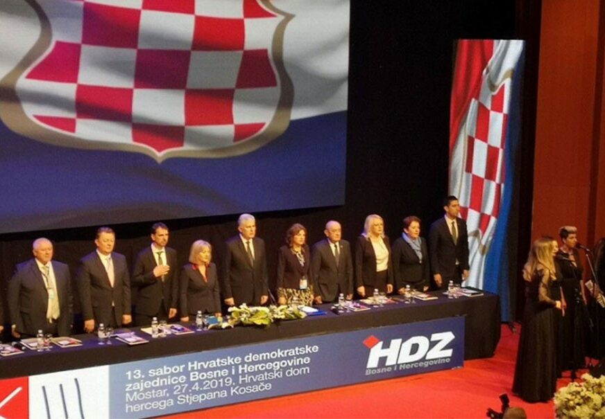 HDZ BiH poručio da je HITNO POTREBNA nova vlast