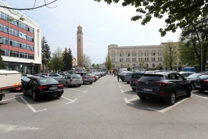 Izmjene neće zaobići ni oblast saobraćaja: Centar Banjaluke ostaje bez dijela parking mjesta