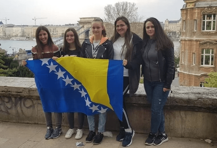 Matematičarke iz BiH osvojile dvije srebrne i jednu bronzanu medalju u Ukrajini