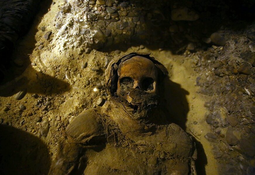 RIJETKI PRONALASCI U Egiptu otkrivena mumija sveštenika stara 2.500 godina