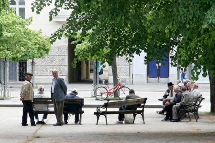 U Srpskoj počela isplata penzija za maj