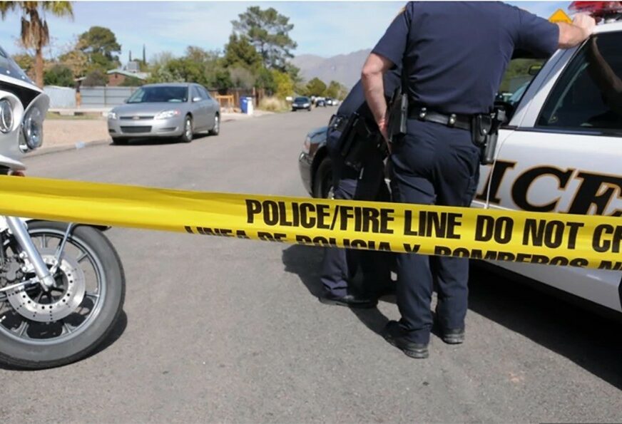 NOVA PUCNJAVA U SAD Muškarac u Santi Ani ubio četiri osobe, dvije ranio