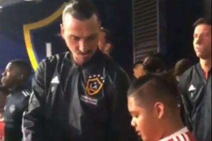 Dječak se tresao pored Ibrahimovića, a onda je fudbaler uradio nešto ŠTO NIKO NIJE OČEKIVAO (VIDEO)