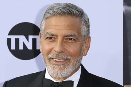 "Pola lica mi paralizovano" Džordž Kluni o teškom periodu koji je imao u djetinjstvu (FOTO)