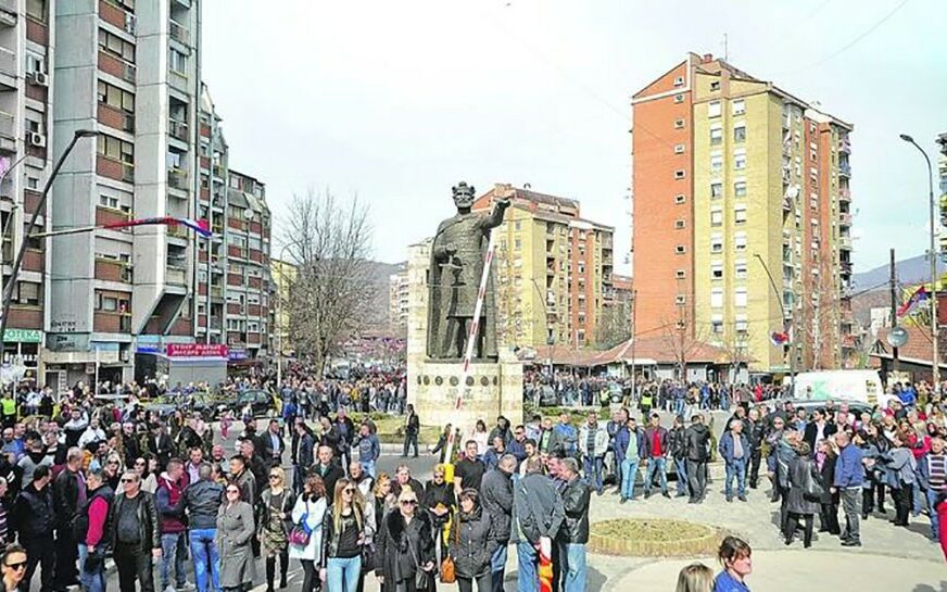“NE NASJEDATI NA PROVOKACIJE” U Kosovskoj Mitrovici mirno, bliže se izbori za gradonačelnike