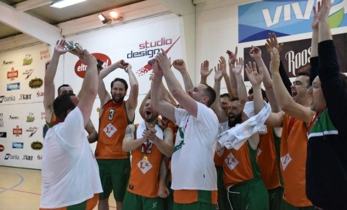 ZAVRŠENA KOŠARKAŠKA BIZNIS LIGA "Leburić komerc" slavio u finalu