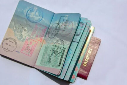 POJEDNOSTAVLJENA PROCEDURA Ruske pasoše dobilo 125.000 mještana istočne Ukrajine