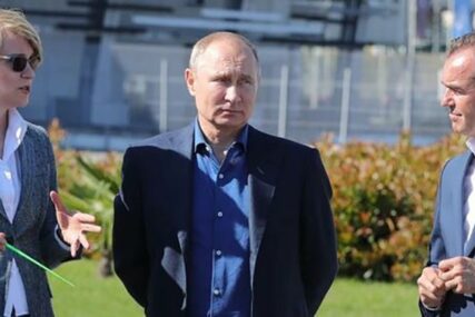 NIŠTA BOLJE OD UDOBNE OBUĆE Putin OBUO HIPSTERSKE PATIKE i postao hit (FOTO)