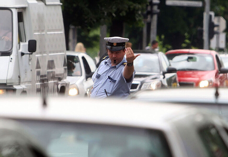 PRIVEDEN VOZAČ U BANJALUCI Drogiran vozio automobil