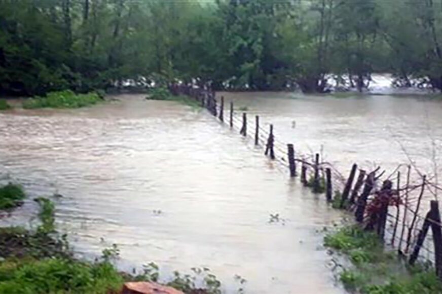 BUJICE I IZLIVANJE RIJEKA Šteta od poplava u Krupi na Uni 80.208 KM