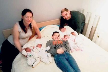Krstići su u jednom danu dobili četiri bebe "Bože, da li je moguće da sam ih rodila i da su nam svi zdravi" (FOTO)