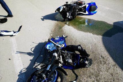 ČAK 13 SAOBRAĆAJKI ZA NOĆ Motociklista poginuo nakon sudara, 17 osoba povrijeđeno