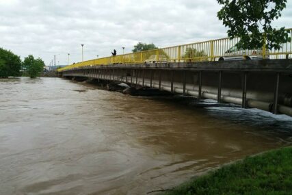 SVI SU JOŠ NA OPREZU Sana u Prijedoru pola metra ispod kote vanredne odbrane od poplava