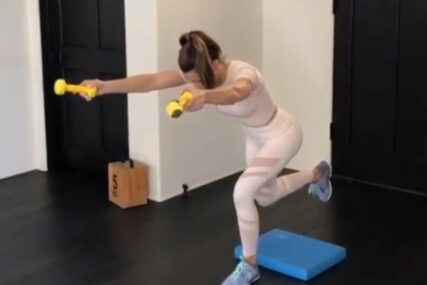 NE PRESKAČE TRENING Za vitke noge i čvrstu zadnjicu vježbajte kao slavna glumica (VIDEO)