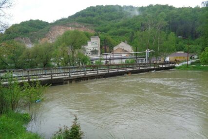 VODENA BUJICA U ŠIPOVU Pliva i Janj poplavile šest kuća i 15 štala, ekipe na terenu