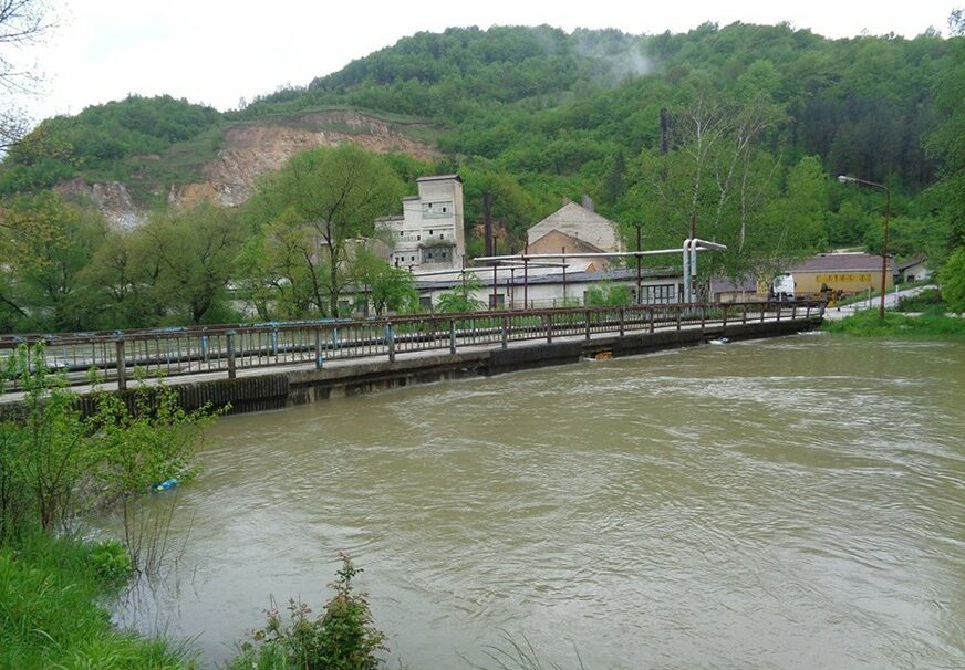 VODENA BUJICA U ŠIPOVU Pliva i Janj poplavile šest kuća i 15 štala, ekipe na terenu