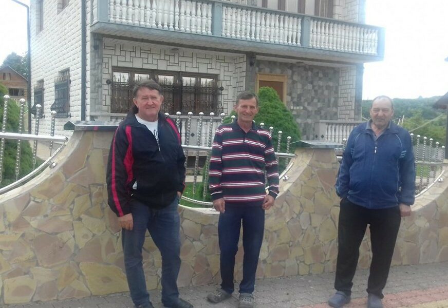NE PLATE SMEĆE, ISKLJUČE IM VODU Mještani ugljevičkih sela pišu peticije zbog novog pravilnika