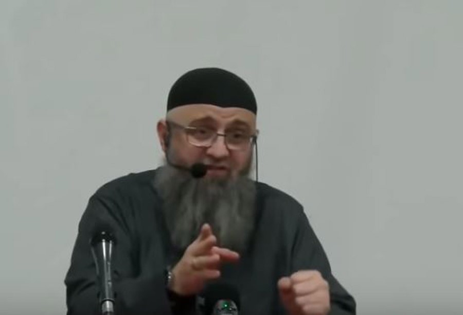 „OSUĐUJEMO ESTREMIZAM I TERORIZAM“ Otkazano gostovanje SALAFISTE IZ BIH u Beču
