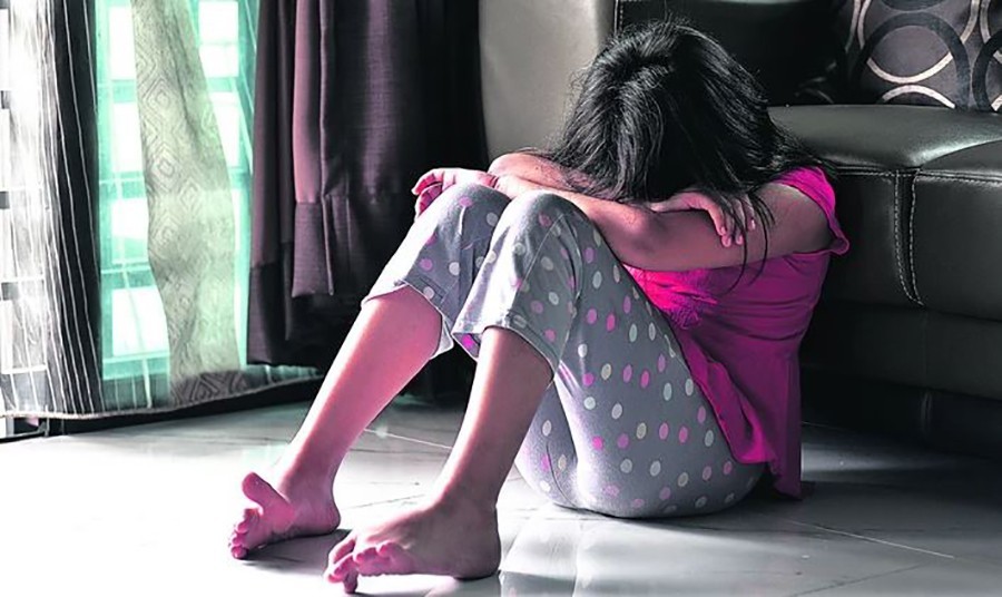 "Počeo je da mi grize usne i stomak" Djevojčica (12)  koja je pretrpjela jezivu torturu tvrdi da je oteta i zlostavljana