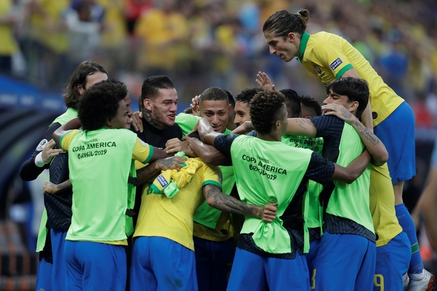 ELIMINISALI PARAGVAJ Brazil teško do polufinala Kupa Amerike