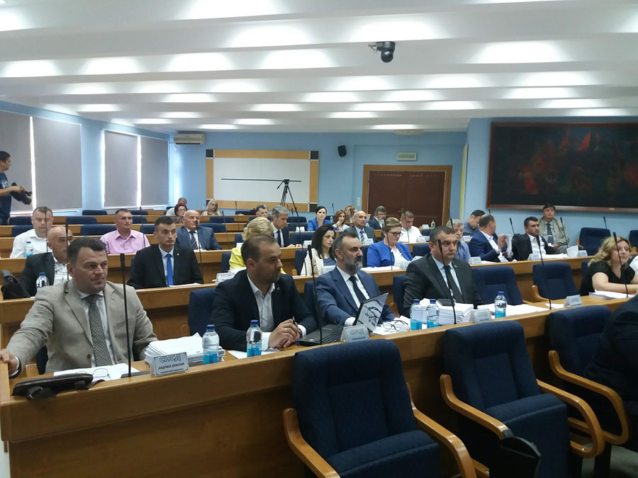 Odbornici traže na uvid fiskalne račune: Skupština Prijedora vratila na doradu plan održavanja puteva