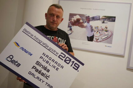 PRIZNANJE FOTOREPORTERU SRPSKAINFO I EUROBLICA Siniša Pašalić dobitnik nagrade "Betina fotografija godine" po izboru publike