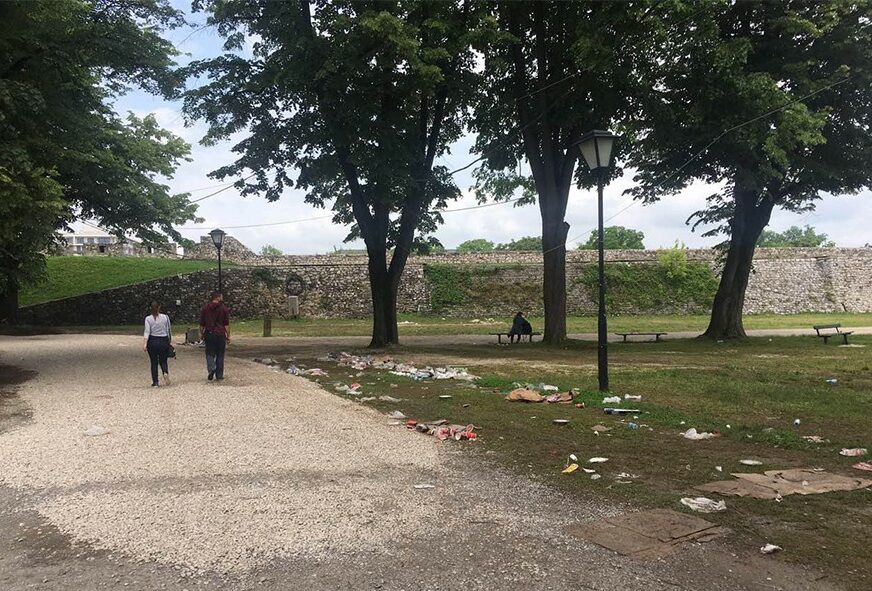 Škola arheologije u Banjaluci, studenti uređuju dvorišta Kastela