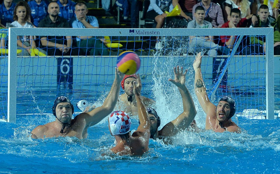 Hrvatska rival Srbije u finalu