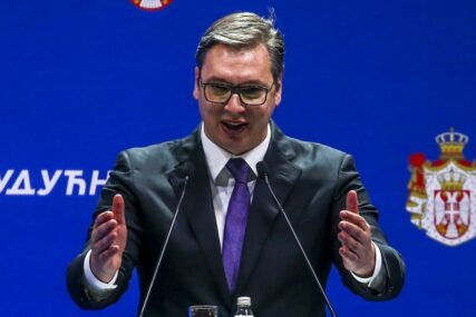HAPŠENJE U ŠAPCU Privedena osoba zbog prijetnji djeci Aleksandra Vučića
