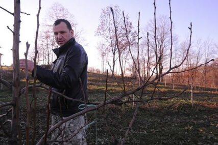 "U POČETKU SMO IMALI SAMO TANJIR I VILJUŠKU" Glumac živi u srećnom braku sa Sarom