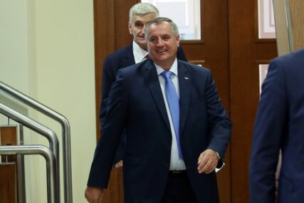 "BLOKADA NANOSI ŠTETU" Višković istakao da je Savjet ministara moguće formirati za dan ako nema uslovljavanja