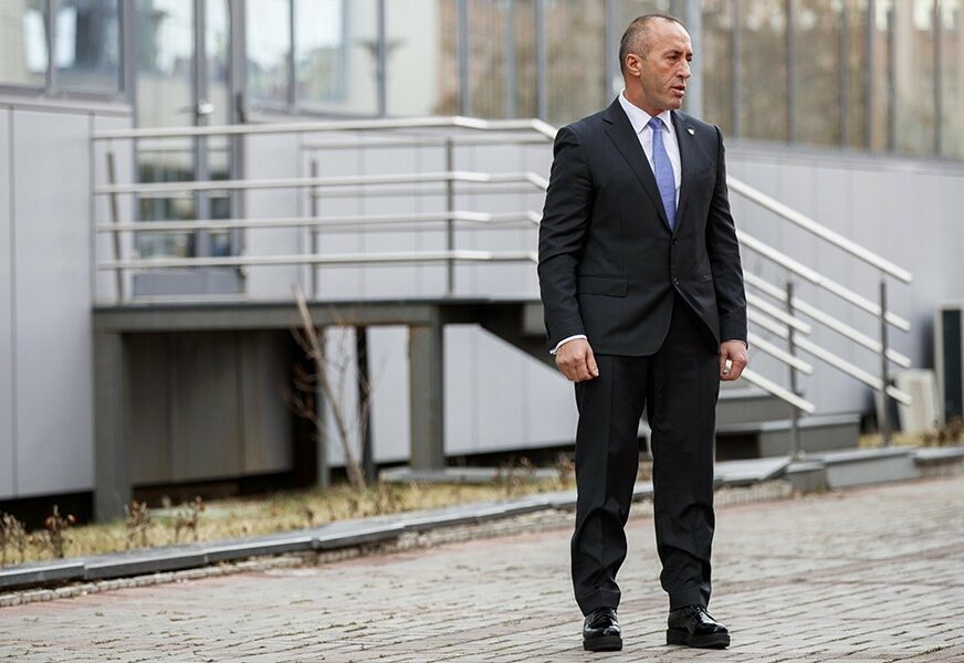 SVJEDOCI BILI PREPLAŠENI Protiv Haradinaja vođena dva procesa, oba puta oslobođen zbog NEDOSTATKA DOKAZA