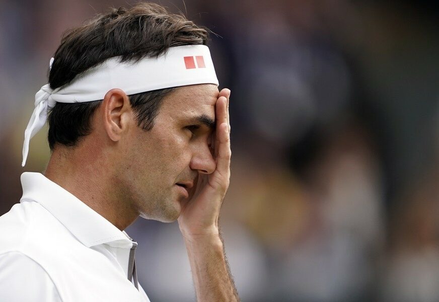 "SADA BOLI, ALI TAKO I TREBA" Federer neutješan poslije poraza od Đokovića