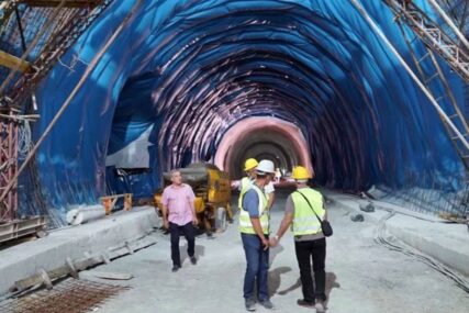 OSVANULA “ŽABA” Probijen kilometar dug tunel na putu Neum-Stolac