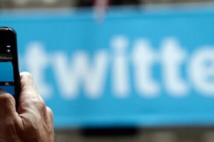 NOVA TAKTIKA POPULARNE MREŽE Tviter uklanja preko 250 računa, obustavlja 4200 drugih