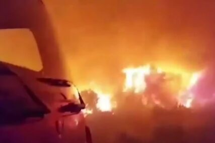 “BRAJO, JEDVA SMO UTEKLI” Vatrogasci objavili dramatičan snimak izvlačenja iz VATRENOG OBRUČA