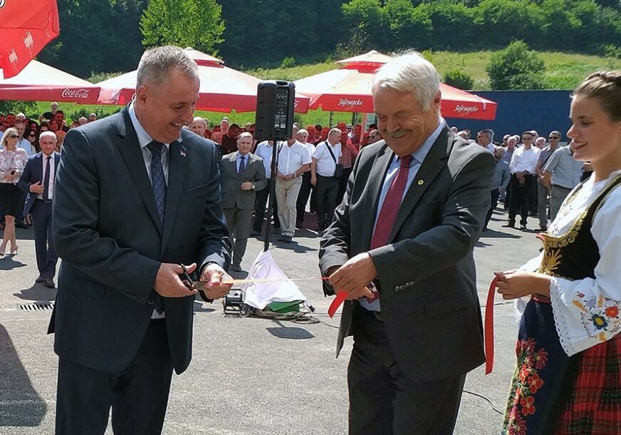 ZASEBAN SEKTOR KOMPANIJE Višković i Dukić otvorili fabriku u sklopu "Boksita"