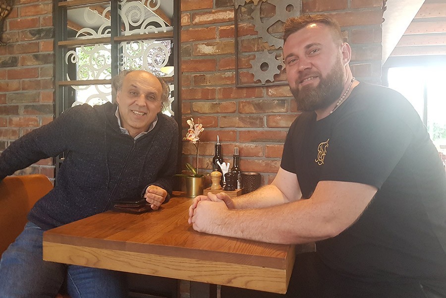 Andrija Drežnjak: Nikad se ne umorim od pjevanja (VIDEO)