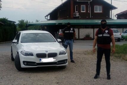 VIŠEMJESEČNA ISTRAGA Policija Srpske oduzela 1,1 kilogram heroina, dva automobila i novac