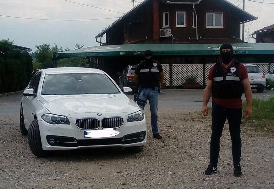 VIŠEMJESEČNA ISTRAGA Policija Srpske oduzela 1,1 kilogram heroina, dva automobila i novac