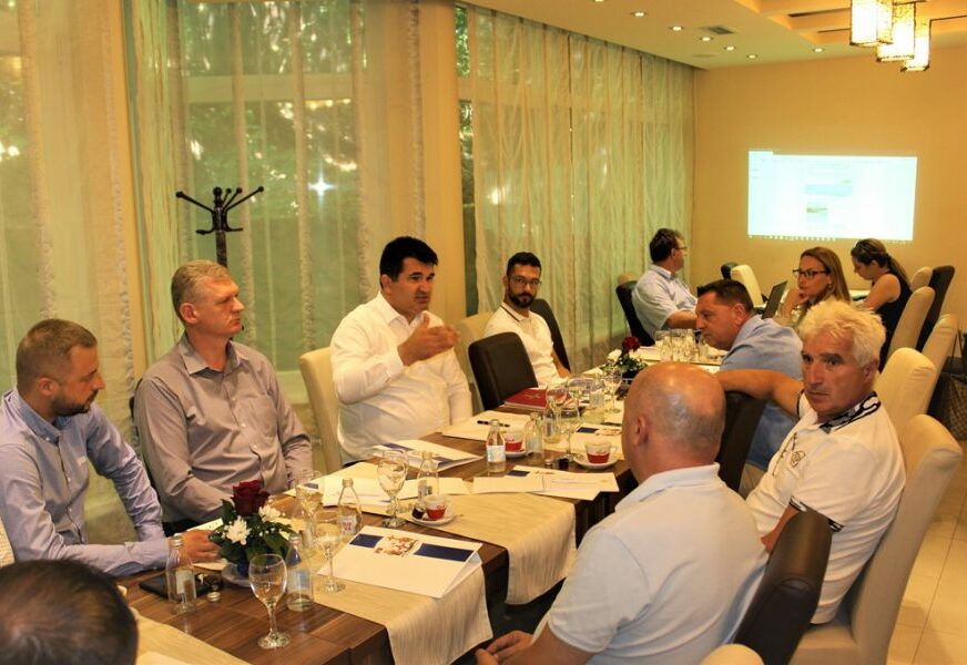 Savić: Veoma važna podrška dijaspore opštini Lopare