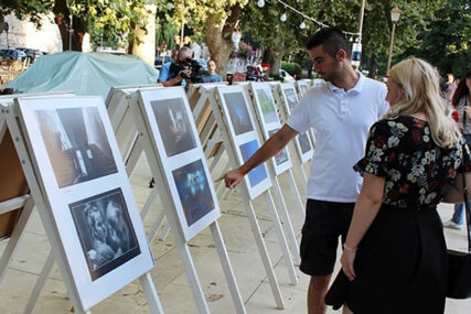 Najljepše fotografije na trebinjskom korzou: Godišnja klupska izložba trebinjskih fotografa