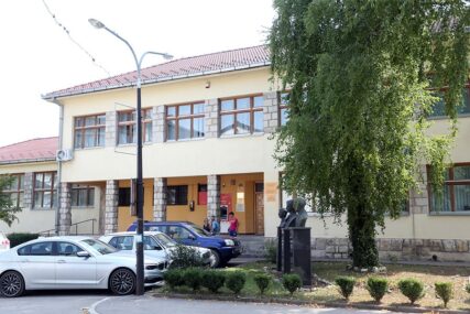 “MALE OPŠTINE NE MOGU BEZ PODRŠKE INSTITUCIJA” Grbić kandidat SNSD za načelnika Bosanskog Petrovaca