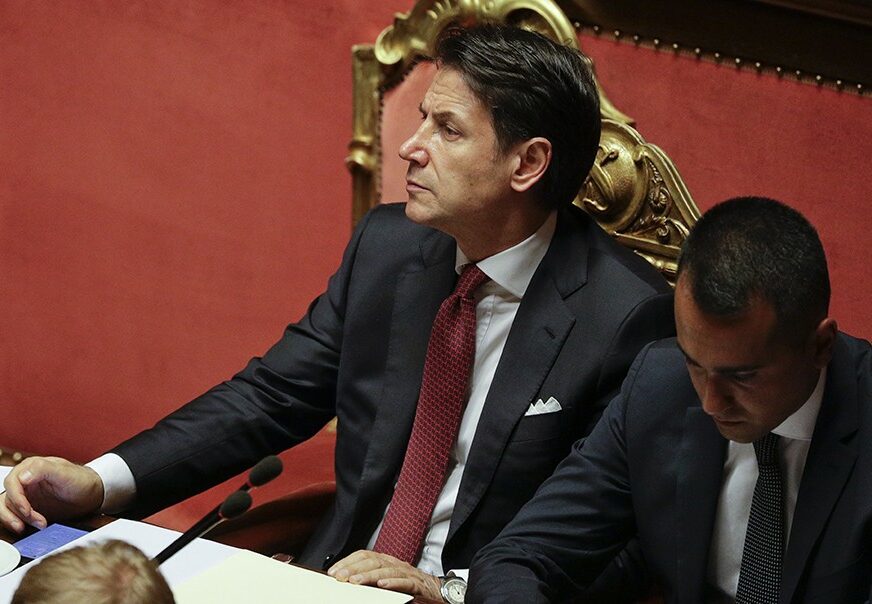 Premijer Italije podnio ostavku
