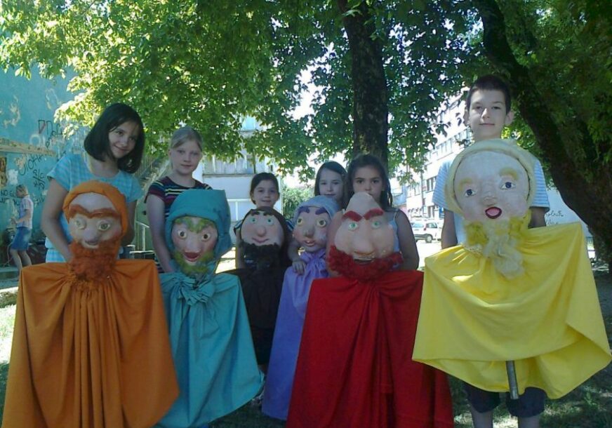 Udruženje iz Prijedora “Žene u umjetnosti” priprema nove Lutkarske radionice