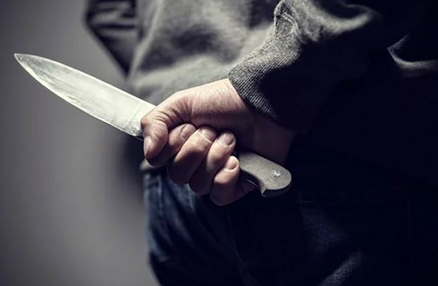 DILER UHAPŠEN U ISTOČNOJ ILIDŽI Nožem teško povrijedio DVIJE OSOBE