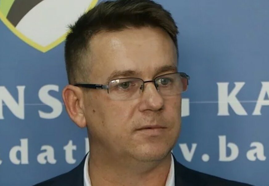 GUBITNIK DANA Elvir Mujkanović