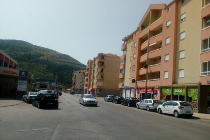TRAGEDIJA U TREBINJU Beživotno tijelo mladića pronađeno u apartmanu